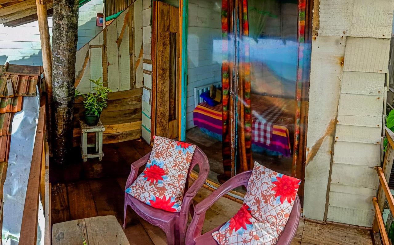 Brother'S Beach Home Bussa Екстериор снимка